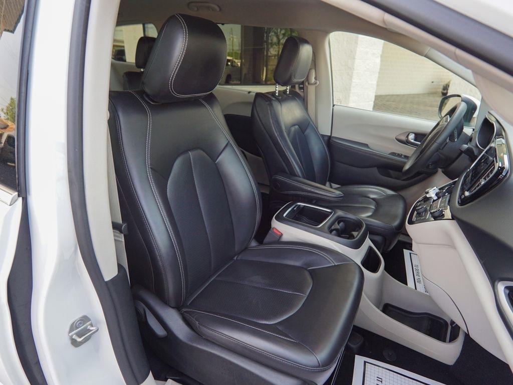 Chrysler Pacifica  2023