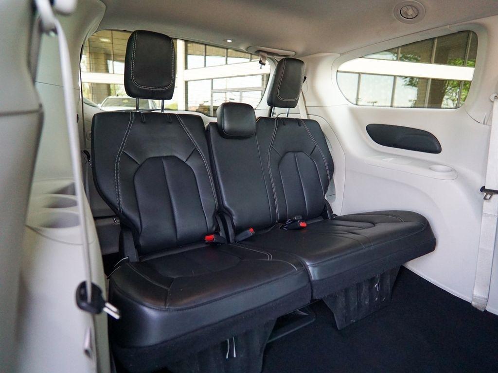 Chrysler Pacifica  2023