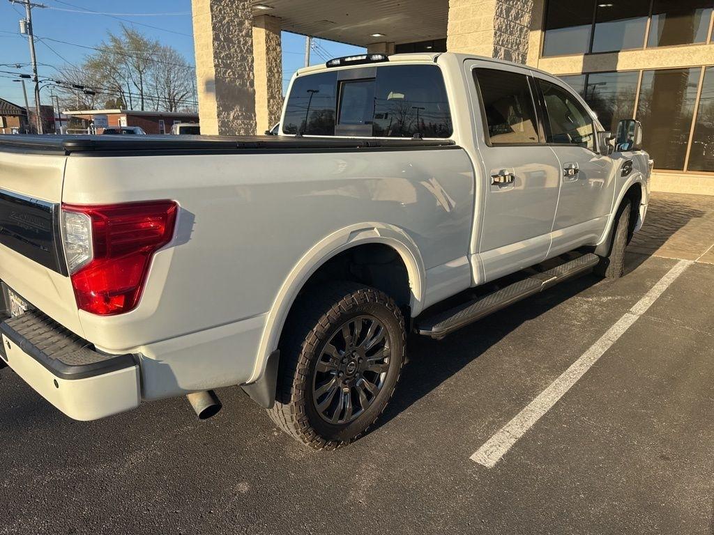 Nissan Titan XD  2017