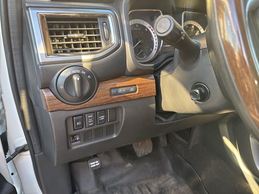 Nissan Titan XD  2017