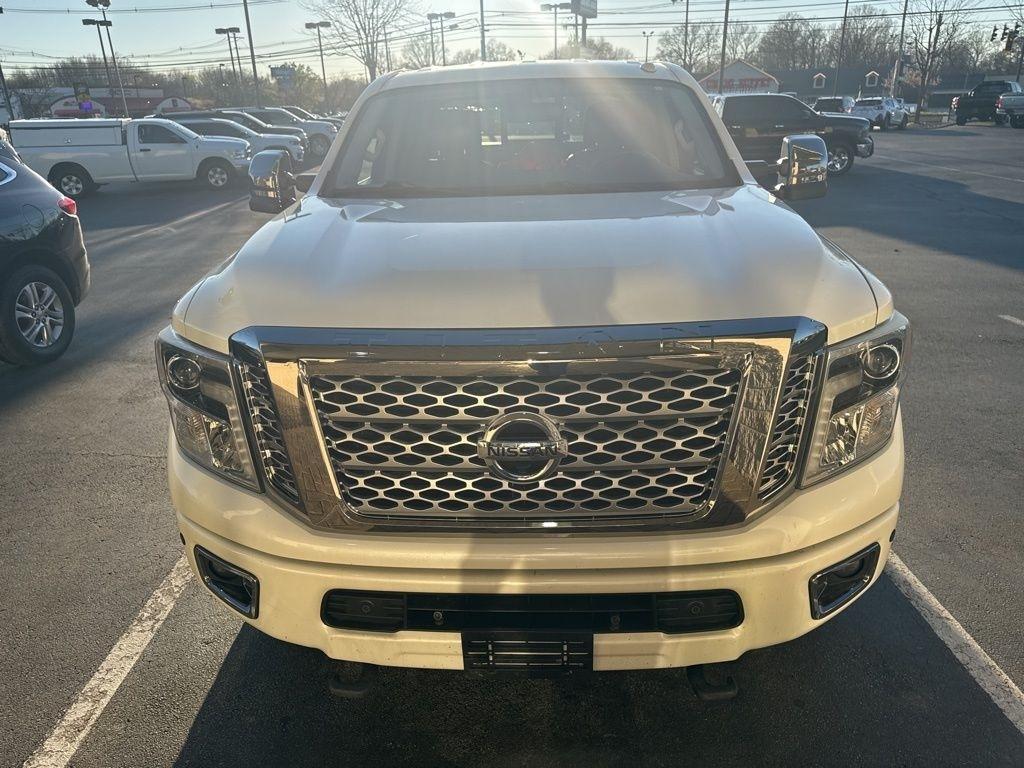 Nissan Titan XD  2017