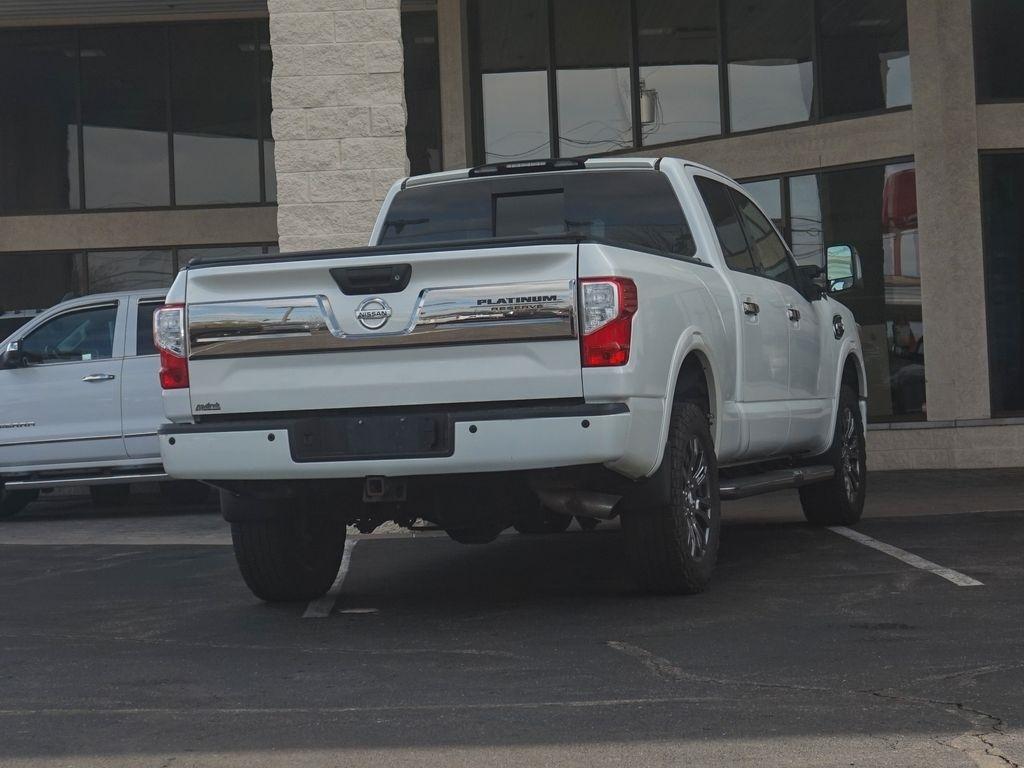 Nissan Titan XD  2017
