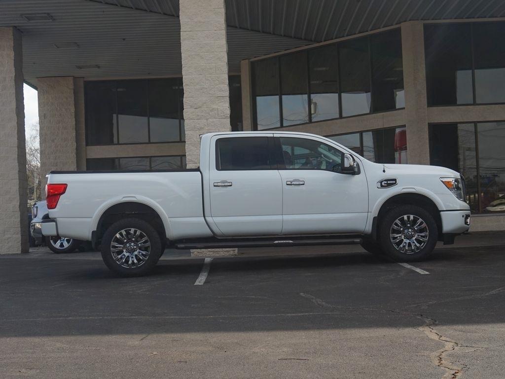 Nissan Titan XD  2017