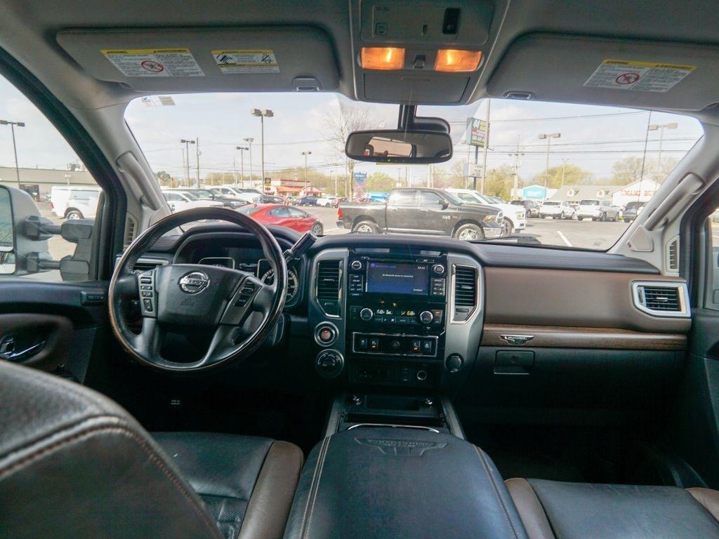 Nissan Titan XD  2017