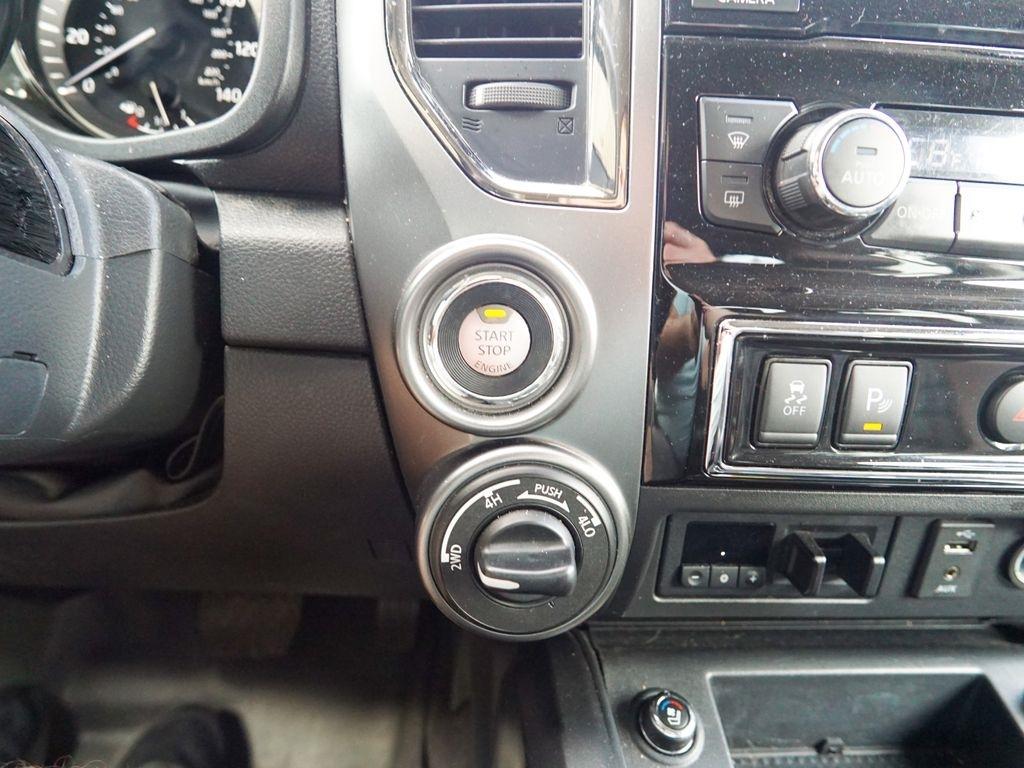 Nissan Titan XD  2017