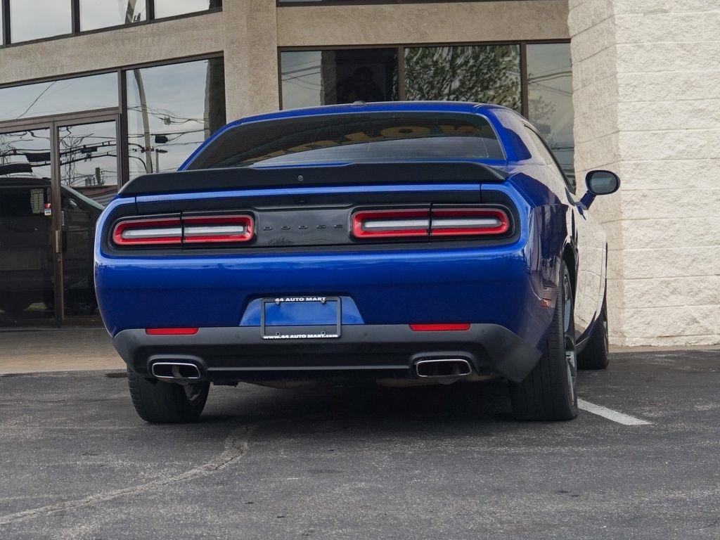 Dodge Challenger  2022