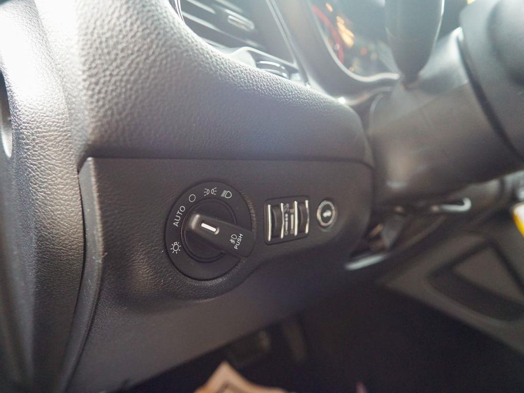 Dodge Challenger  2022