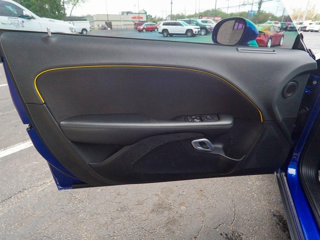 Dodge Challenger  2022