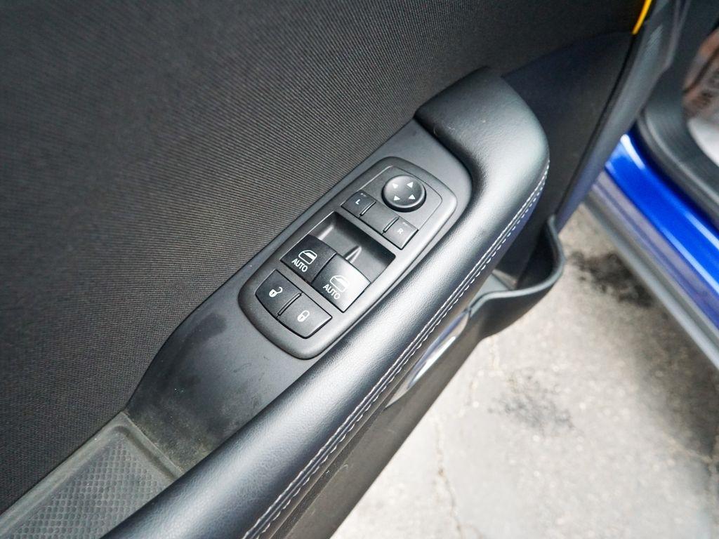 Dodge Challenger  2022