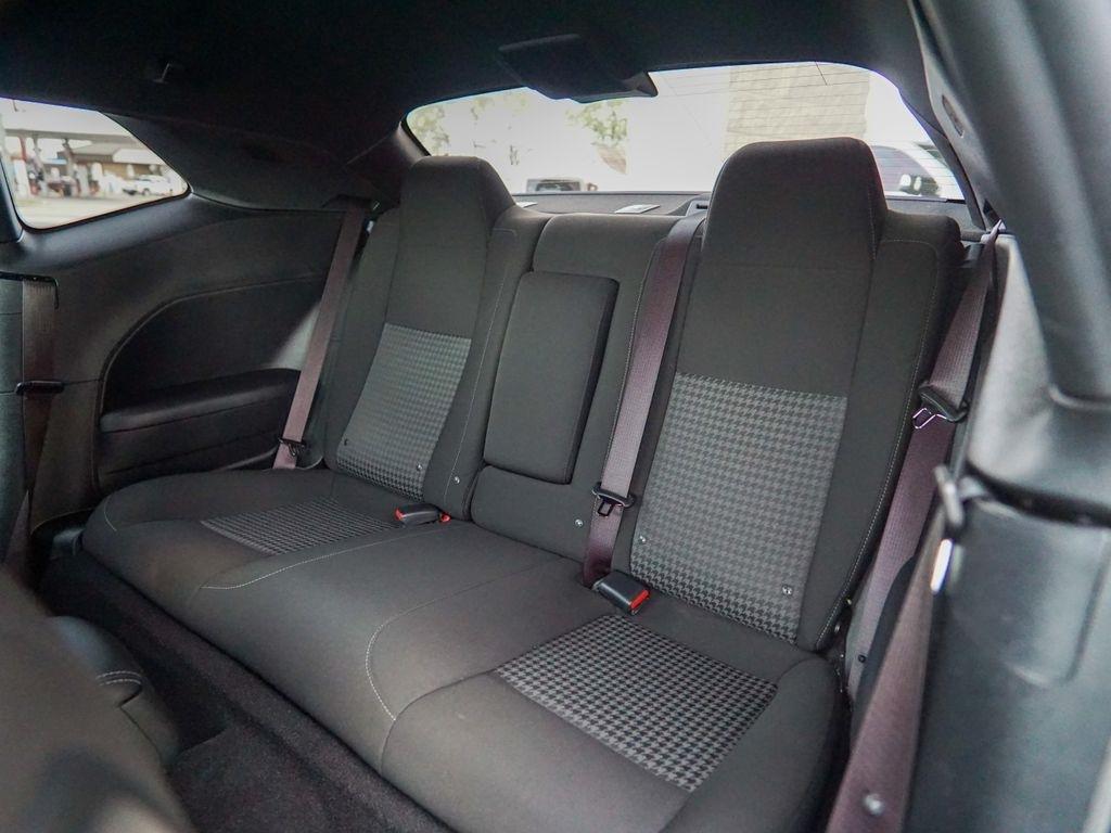 Dodge Challenger  2022