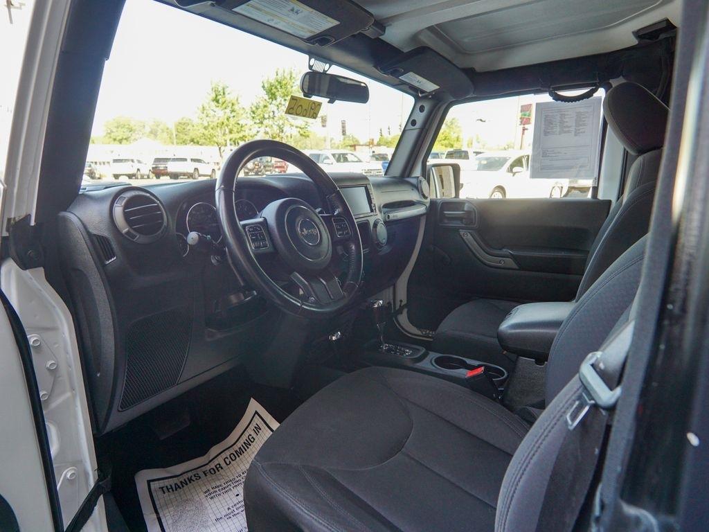 Jeep Wrangler  2017