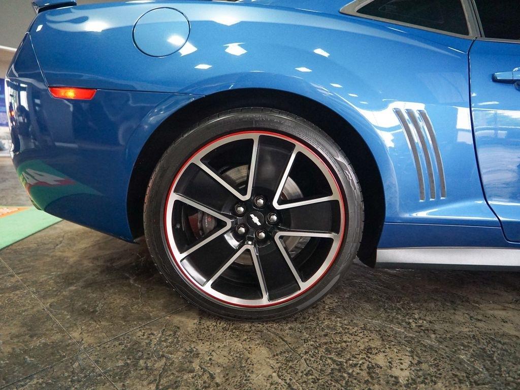 Chevrolet Camaro  2013