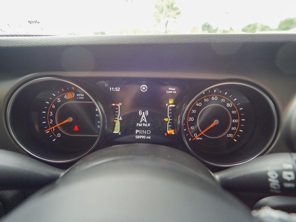 Jeep Wrangler  2021