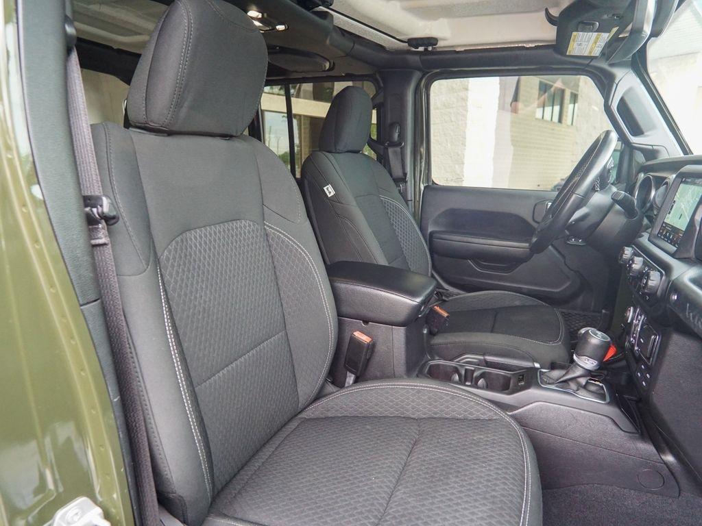 Jeep Wrangler  2021