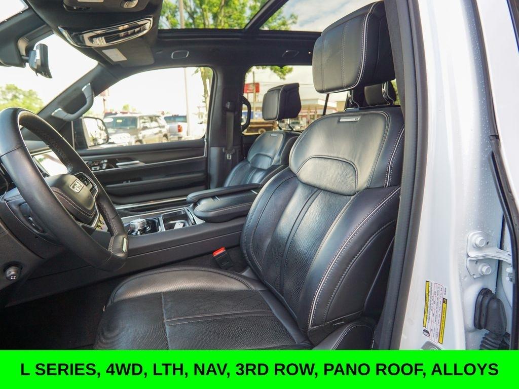 Jeep Grand Wagoneer L  2024