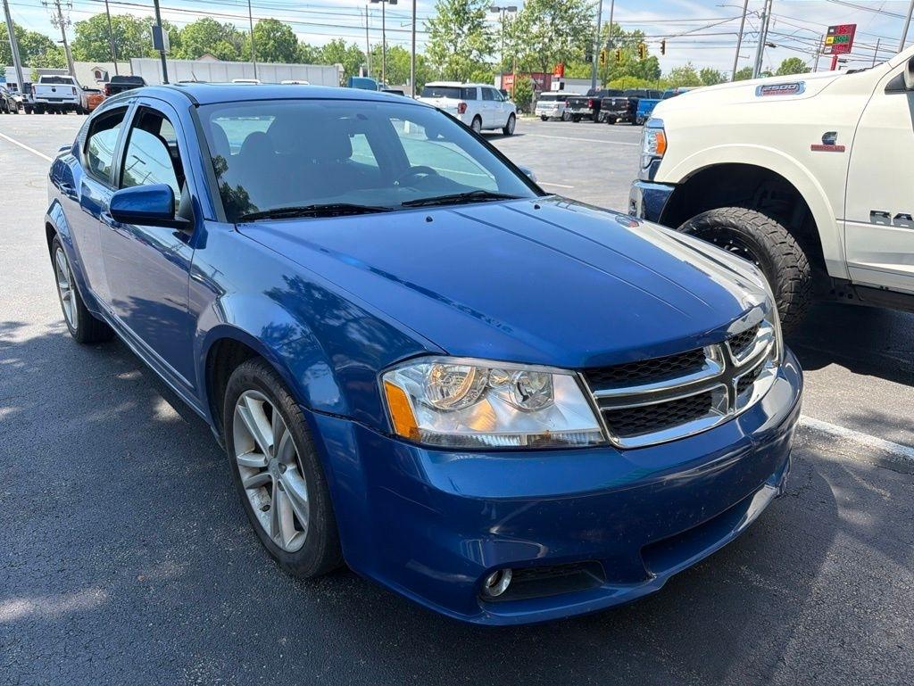 Dodge Avenger  2012