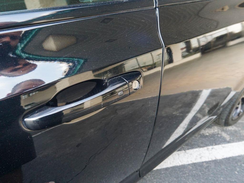 Chrysler 300  2019