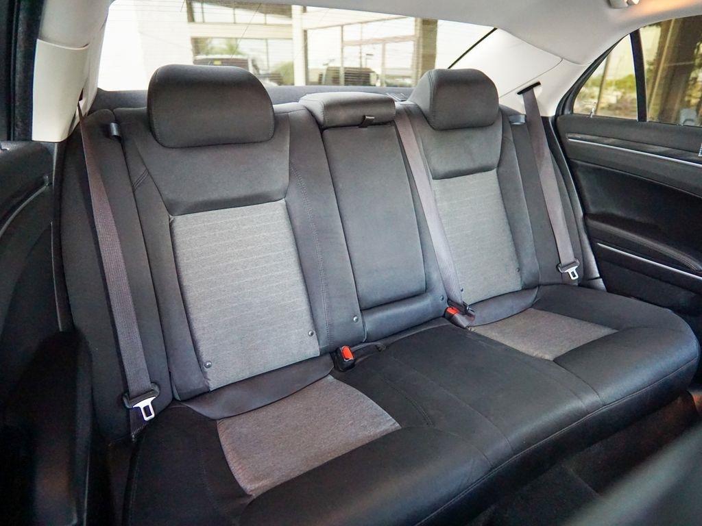Chrysler 300  2019