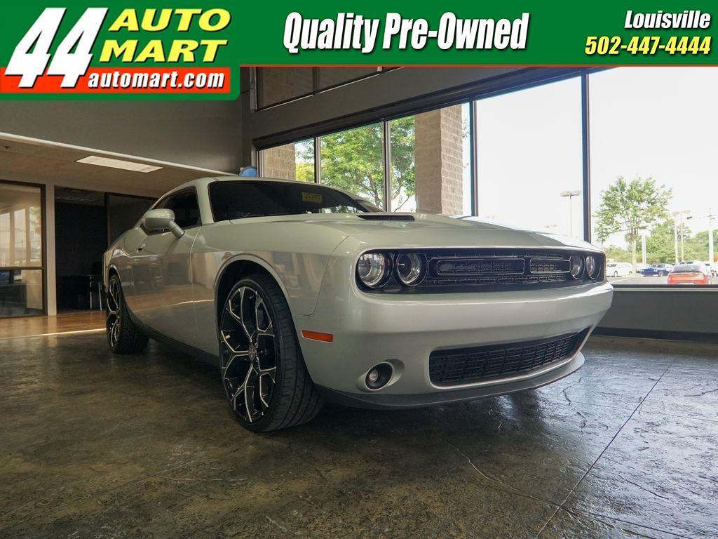 2019 Dodge Challenger SXT