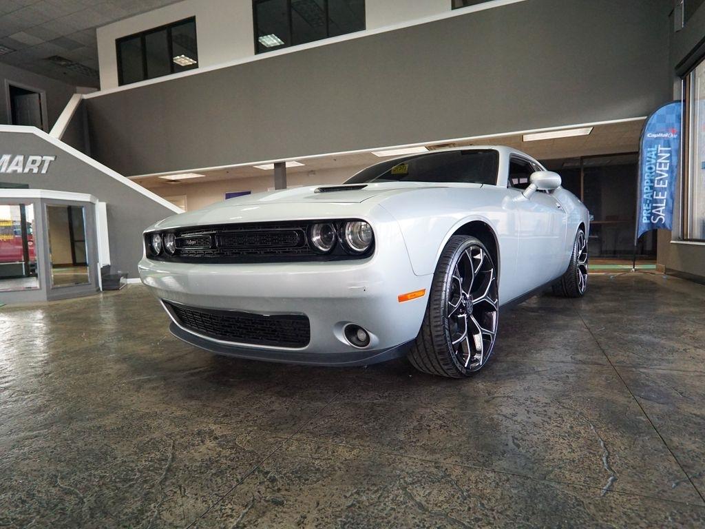 Dodge Challenger  2019