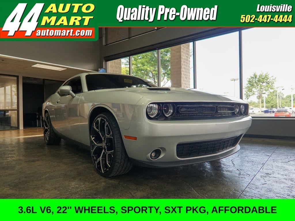 2019 Dodge Challenger SXT