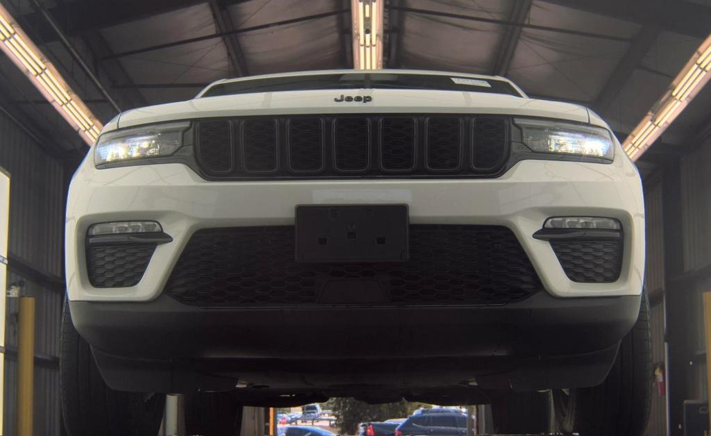 Jeep Grand Cherokee  2023