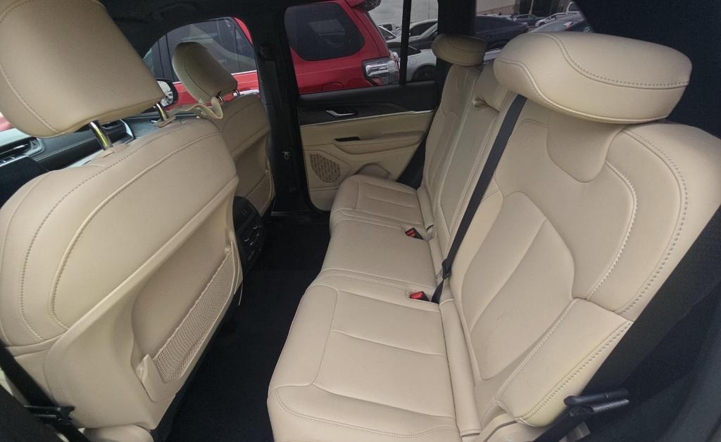 Jeep Grand Cherokee  2023
