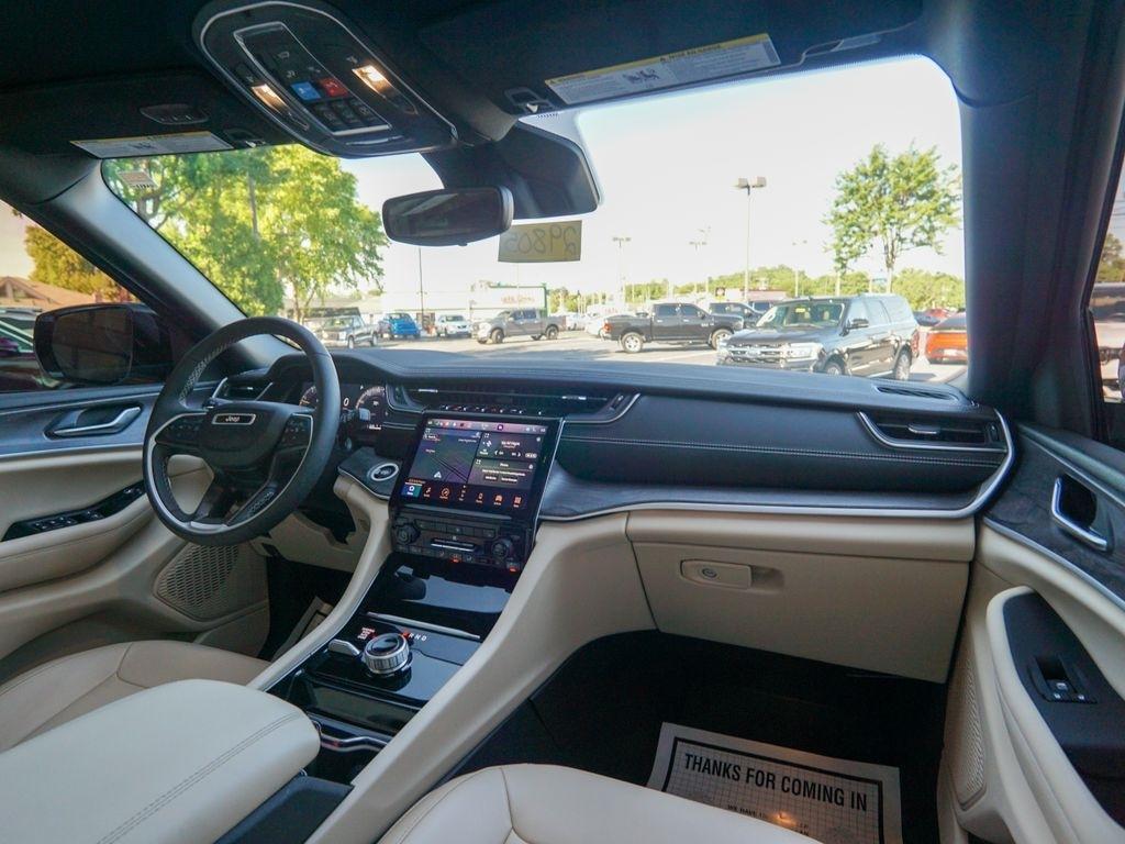 Jeep Grand Cherokee  2023