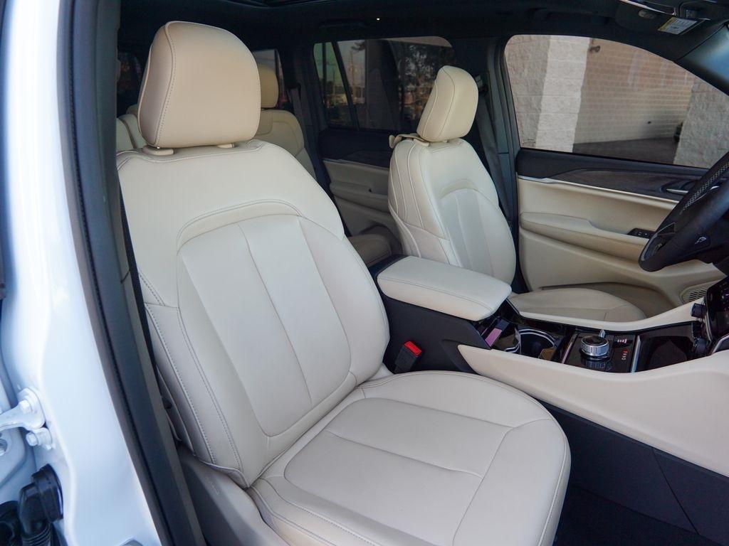 Jeep Grand Cherokee  2023