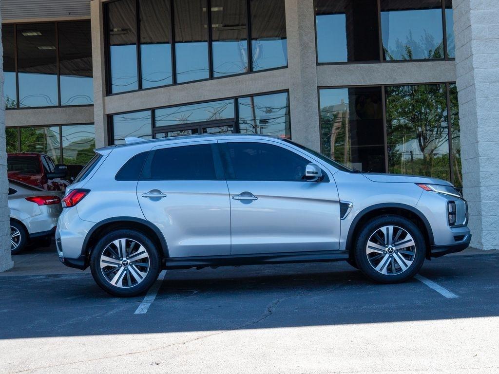 Mitsubishi Outlander Sport  2021