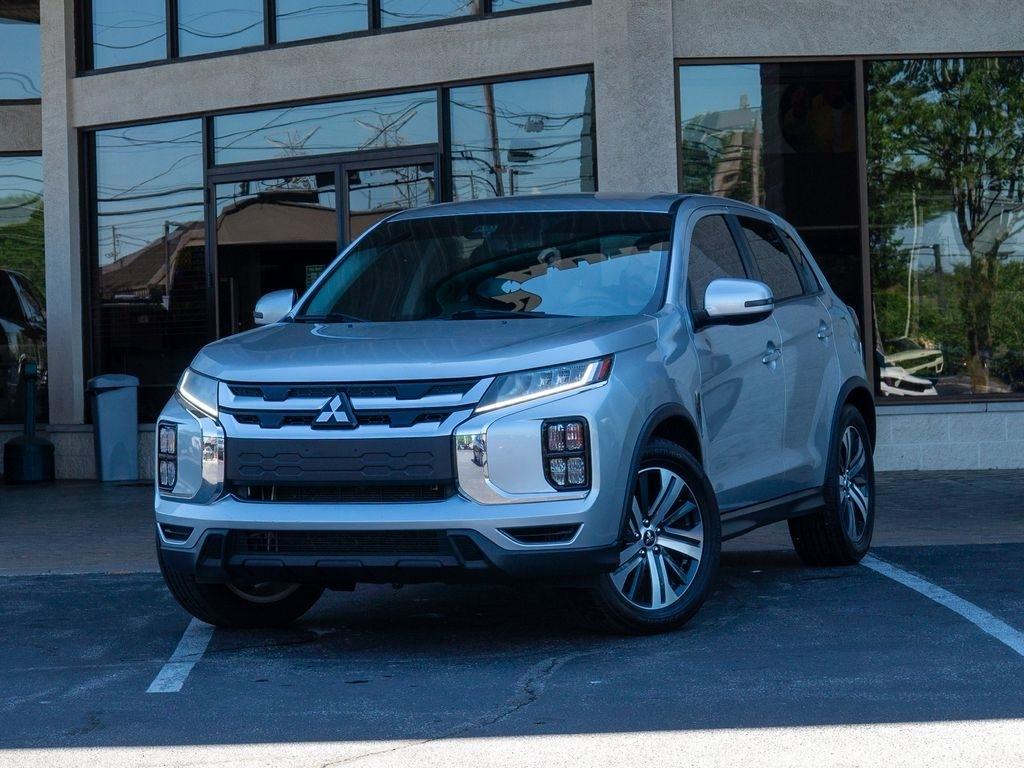 Mitsubishi Outlander Sport  2021