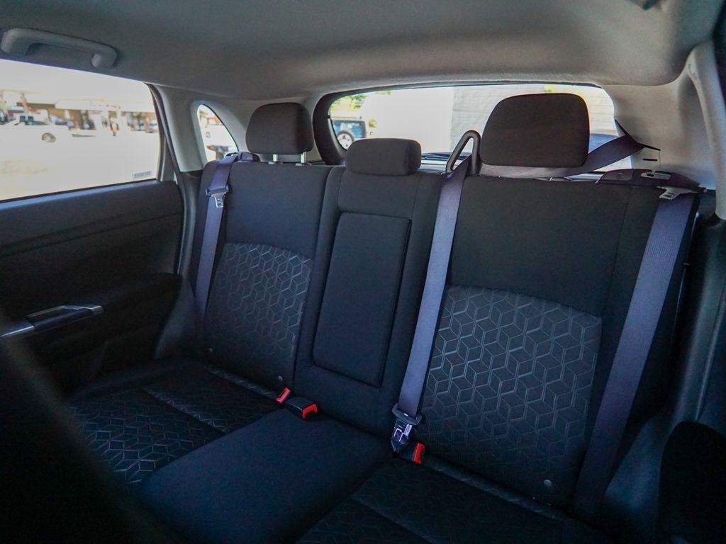 Mitsubishi Outlander Sport  2021