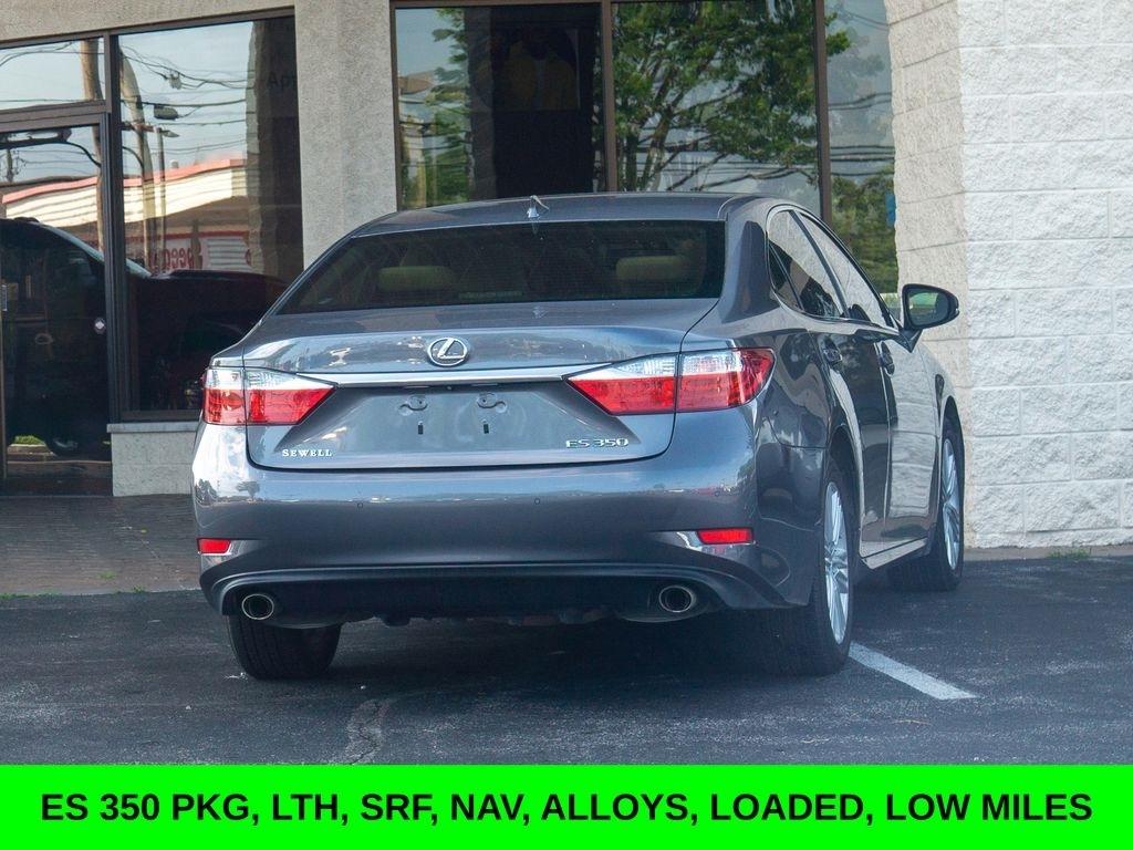Lexus ES 350  2015