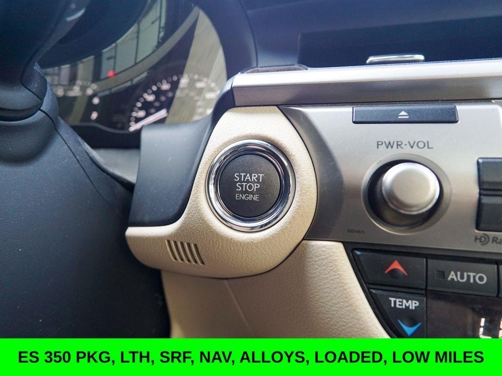 Lexus ES 350  2015