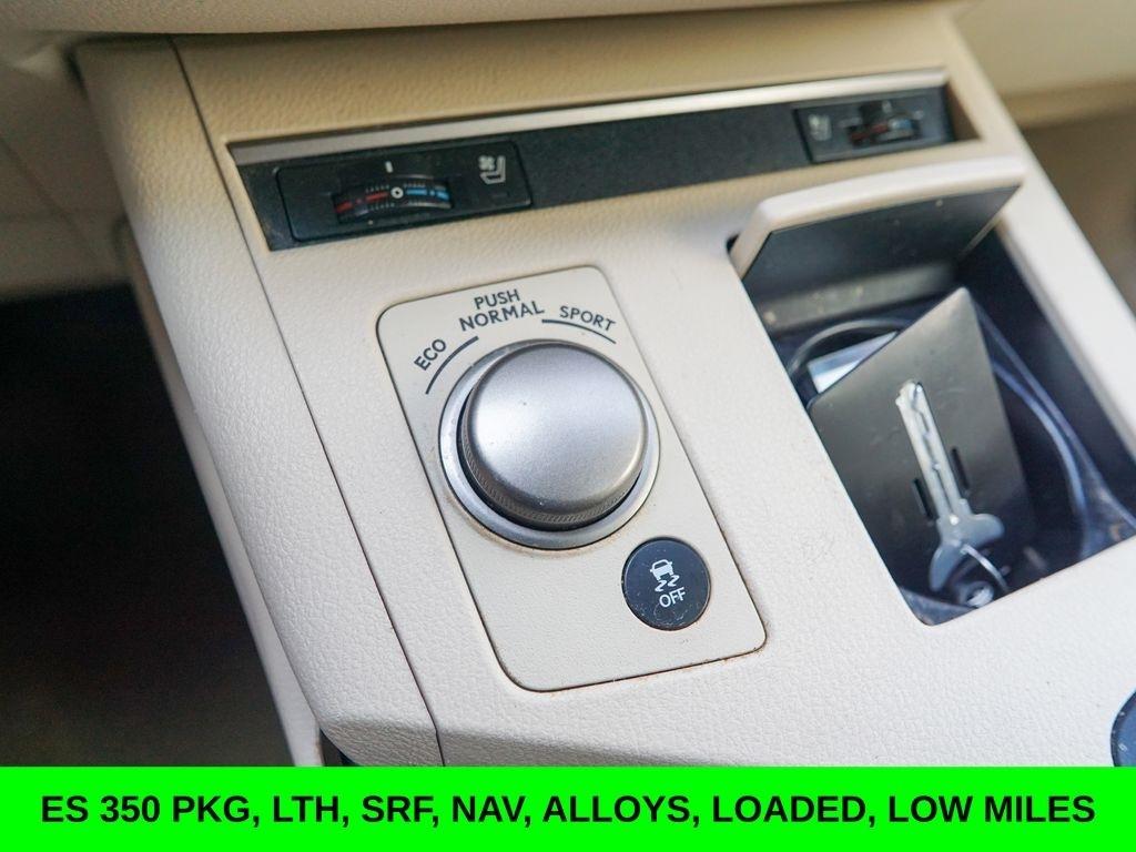 Lexus ES 350  2015