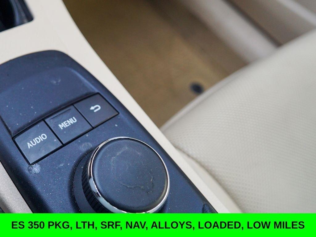 Lexus ES 350  2015