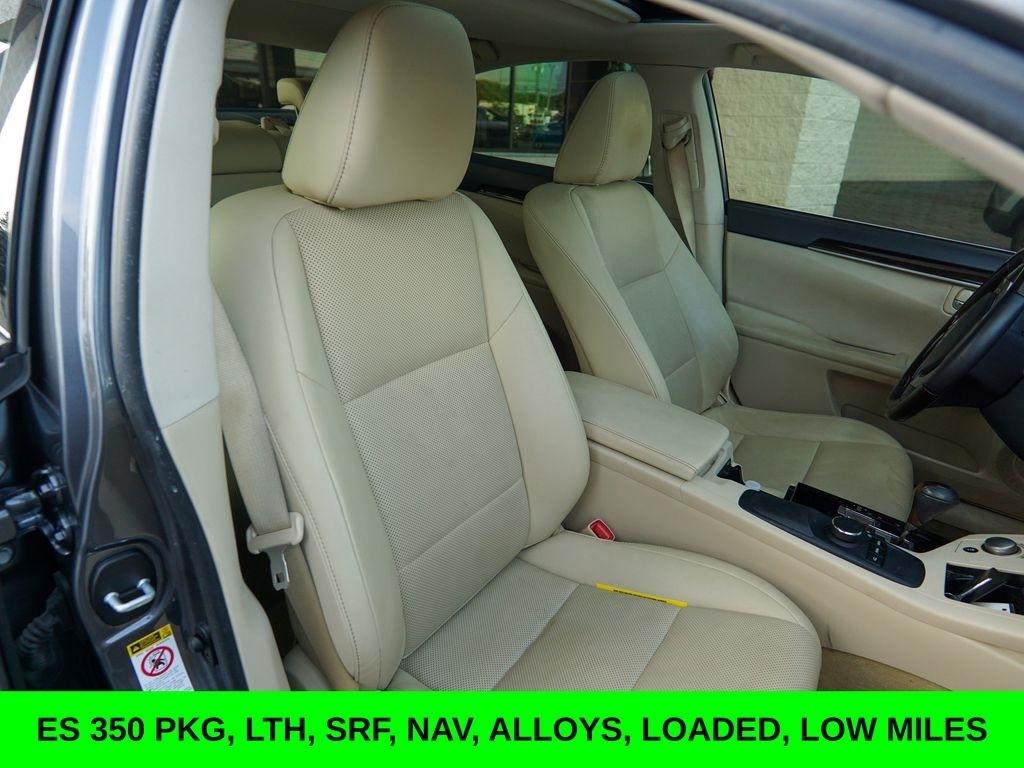 Lexus ES 350  2015