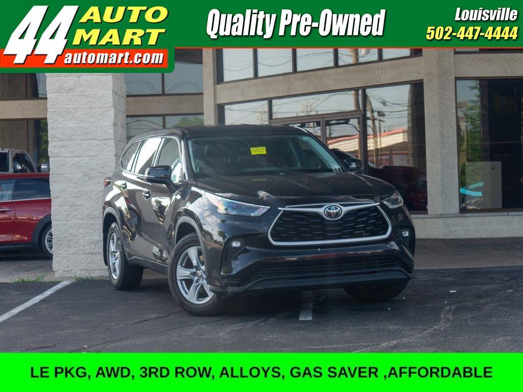 2022 Toyota Highlander LE