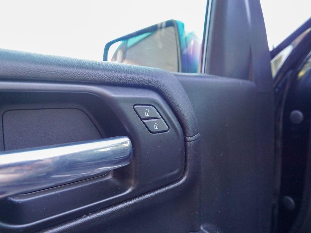 Chevrolet Silverado 1500  2020