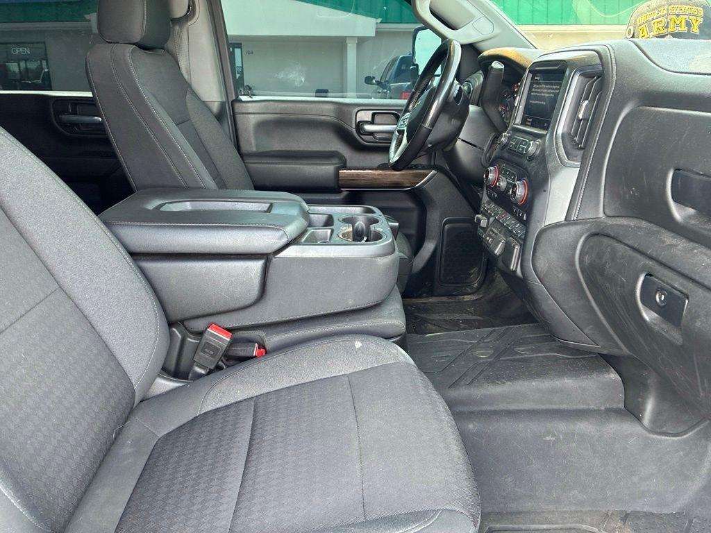 Chevrolet Silverado 2500HD  2021