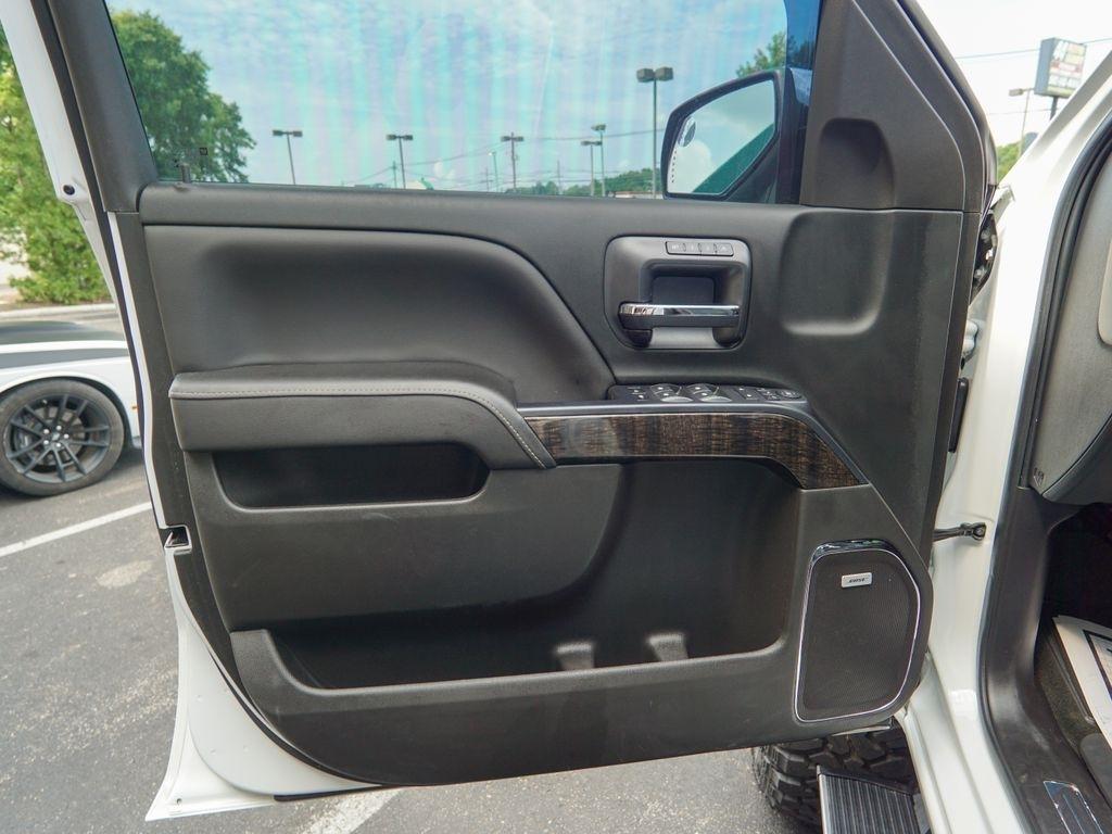 GMC Sierra 2500HD available WiFi  2015