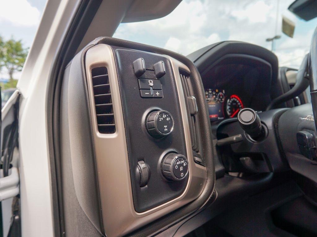 GMC Sierra 2500HD available WiFi  2015