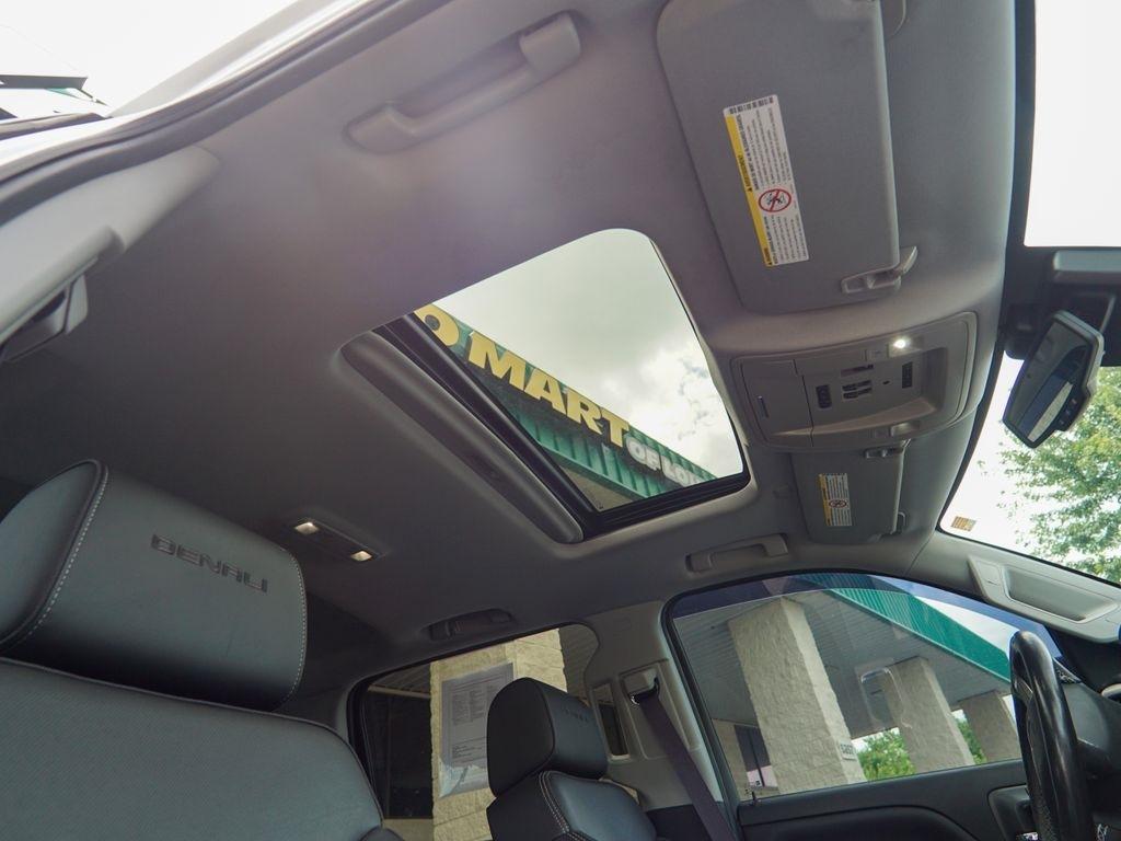 GMC Sierra 2500HD available WiFi  2015