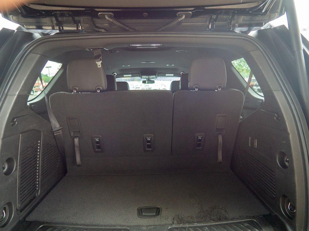 Chevrolet Tahoe  2021