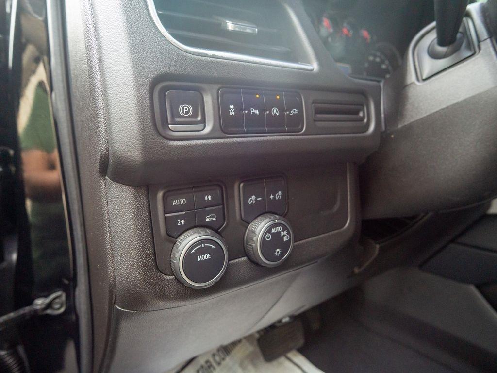 Chevrolet Tahoe  2021