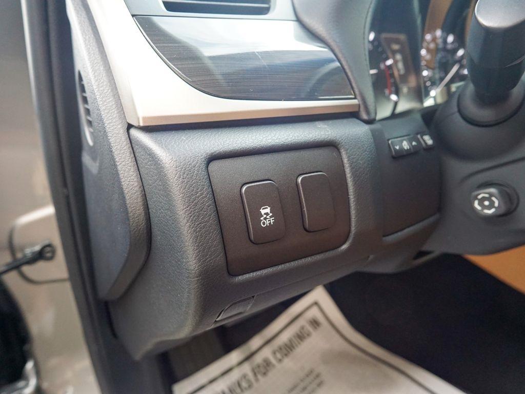 Lexus GS 200T  2016