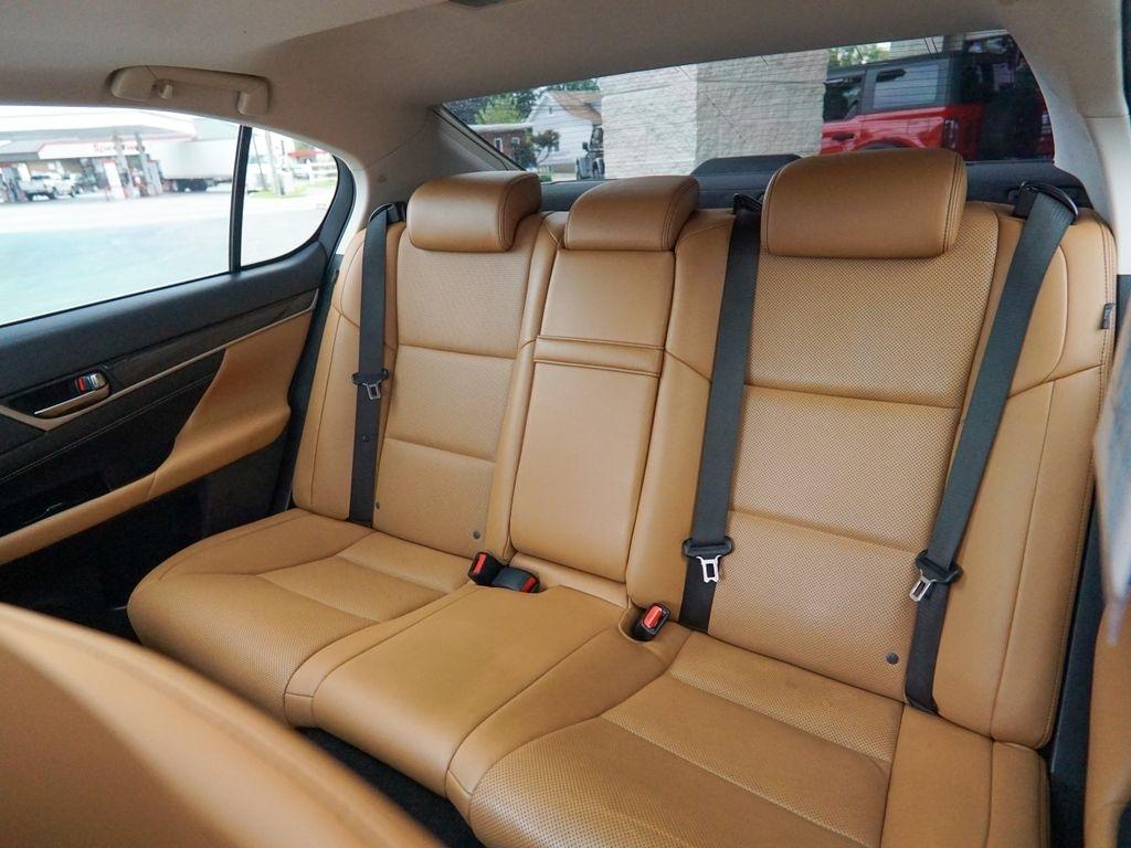Lexus GS 200T  2016
