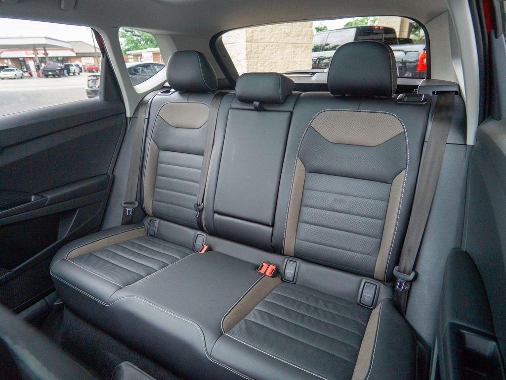 Volkswagen Taos  2023