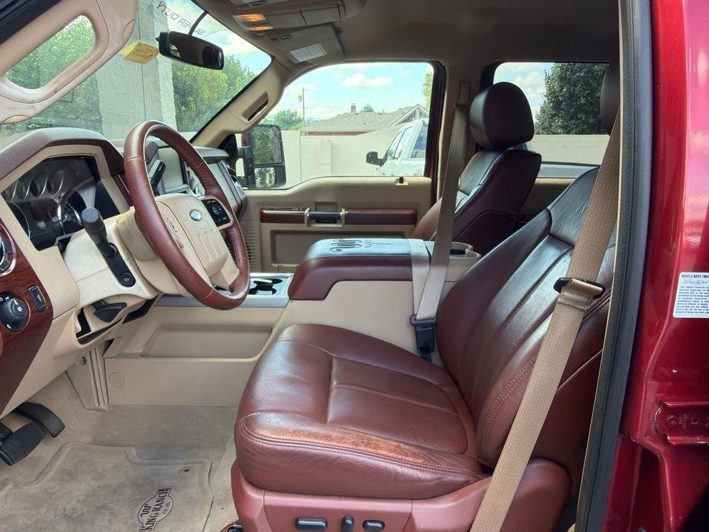 Ford Super Duty F-350 SRW  2013