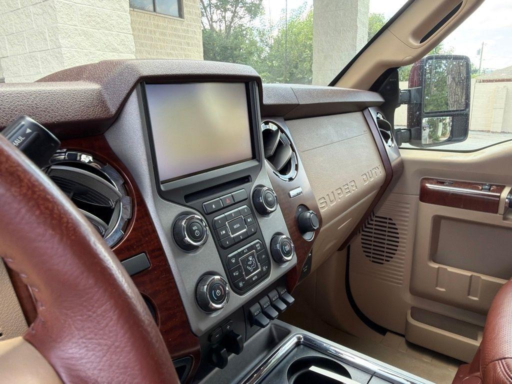 Ford Super Duty F-350 SRW  2013